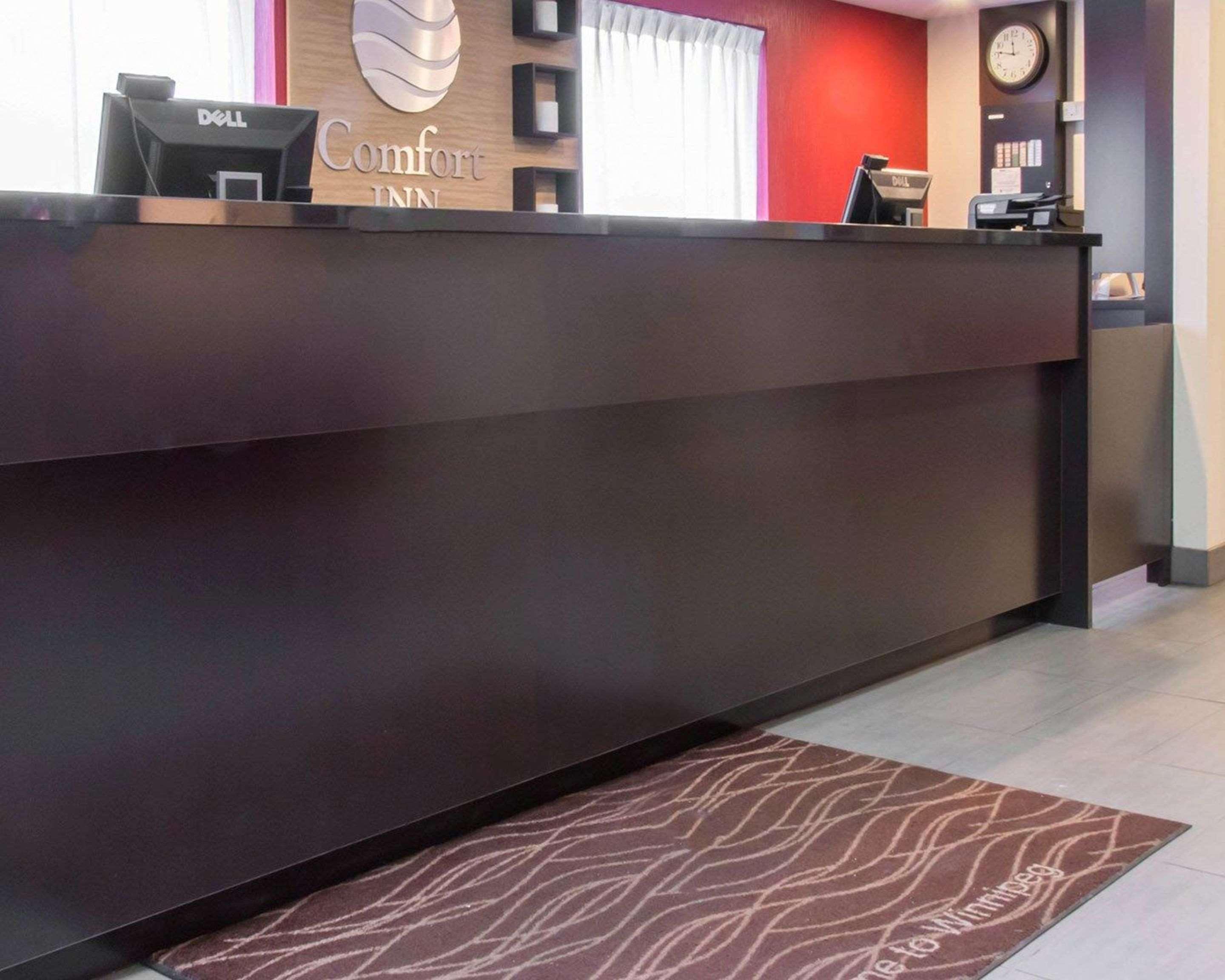 Comfort Inn Airport Winnipeg Zewnętrze zdjęcie