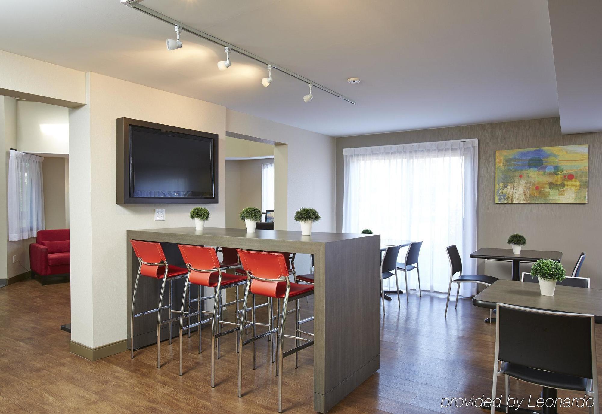 Comfort Inn Airport Winnipeg Zewnętrze zdjęcie