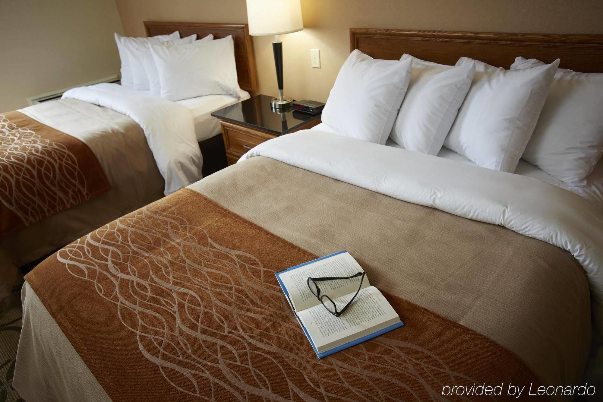 Comfort Inn Airport Winnipeg Zewnętrze zdjęcie