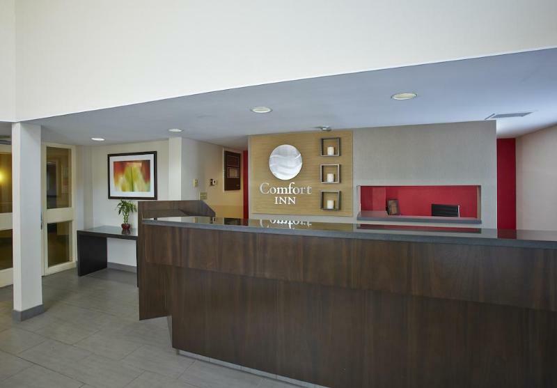 Comfort Inn Airport Winnipeg Zewnętrze zdjęcie